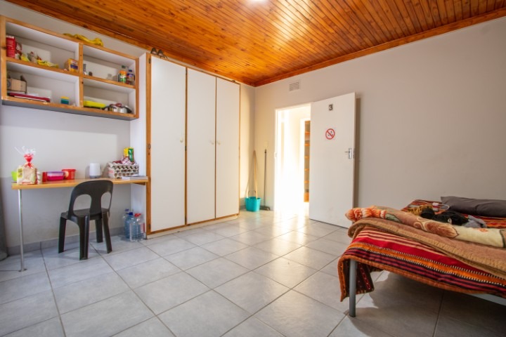 To Let 1 Bedroom Property for Rent in Die Bult North West